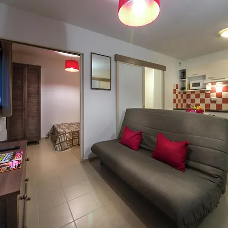 Apartment Nice With Shared Pool In Dordogne
