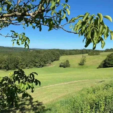 דירה With Shared Pool In Dordogne *