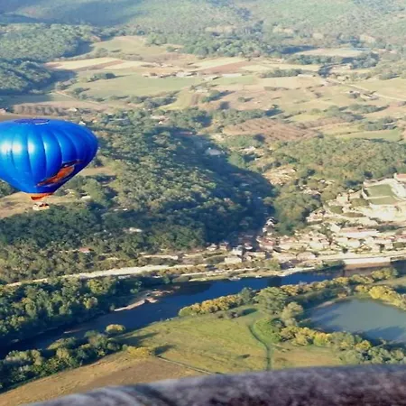 דירה With Shared Pool In Dordogne