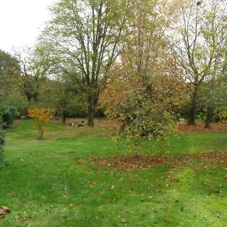 דירה With Shared Pool In Dordogne Les Eyzies