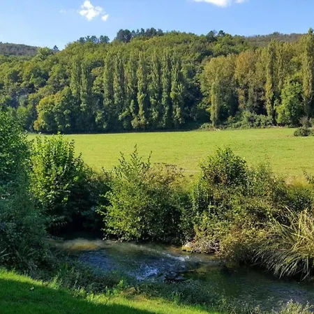 In Near Font-de-gaume Les Eyzies